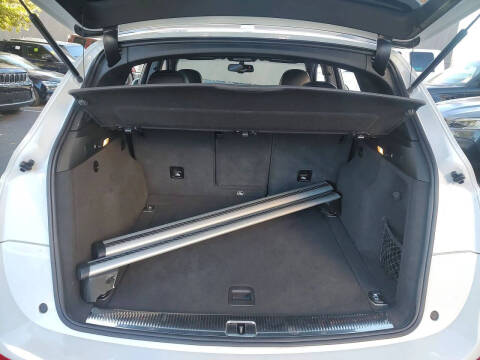 2016 Audi SQ5 3.0T quattro Premium Plus