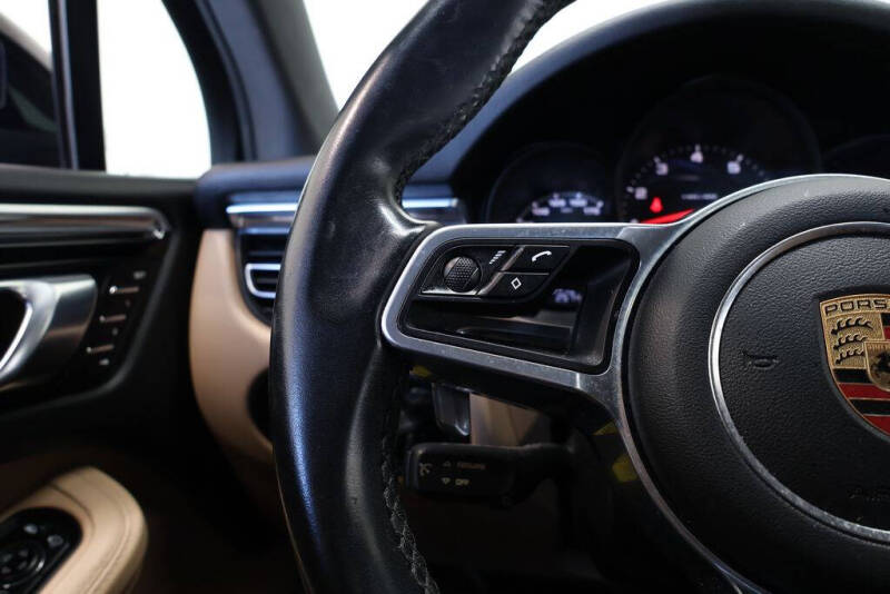 2019 Porsche Macan
