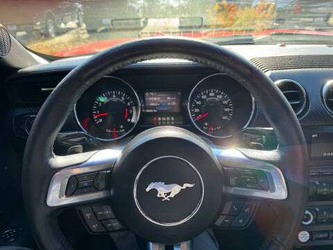 2015 Ford Mustang V6