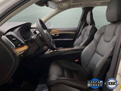 2025 Volvo XC90 B6 Plus Bright Theme 7P