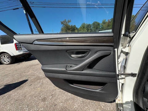 2013 BMW 5 Series 528i xDrive