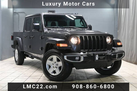 2023 Jeep Gladiator for sale at Big Money Fins in Hillside NJ