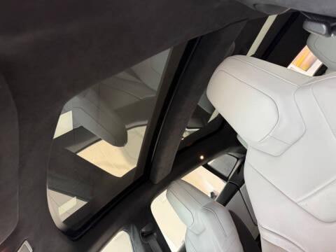 2016 Tesla Model S 90D