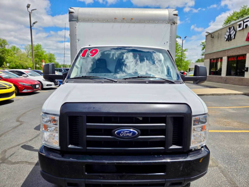 2019 Ford E-Series