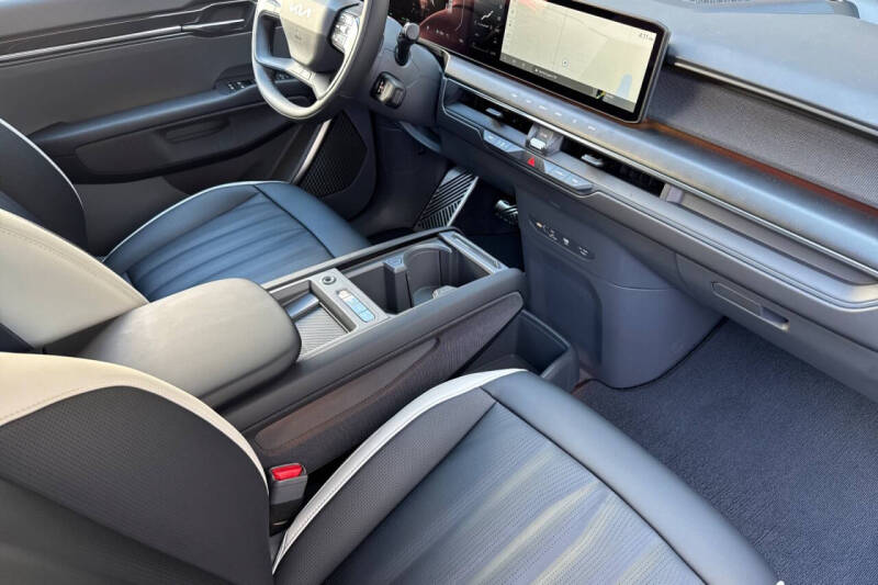 2026 Kia EV9 GT-Line