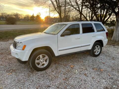 2007 Jeep Grand Cherokee for sale at Bailey Auto in Pomona KS