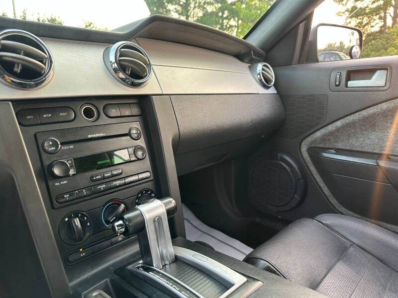 2006 Ford Mustang GT Premium