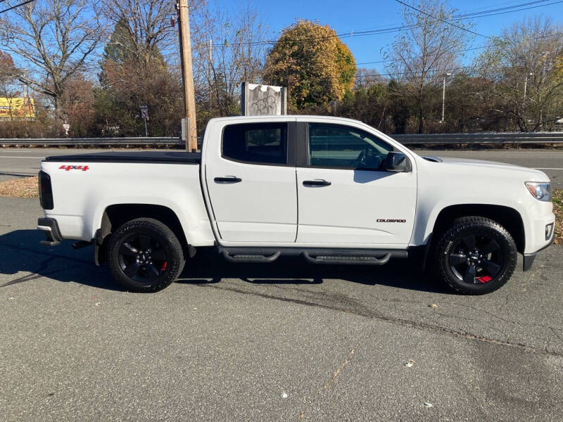 2018 Chevrolet Colorado LT photo 7