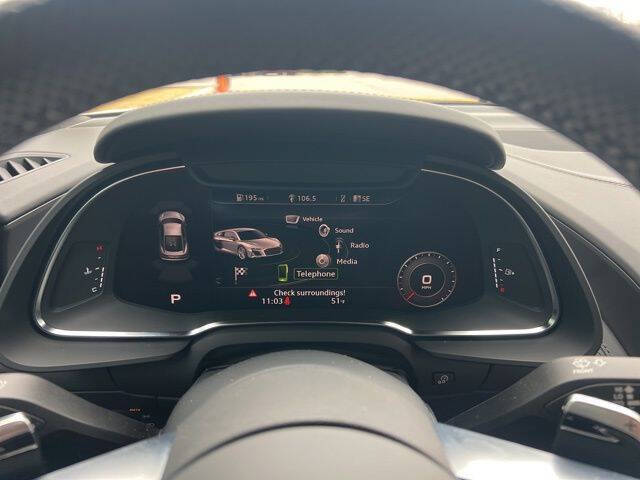 2023 Audi R8 5.2 V10 performance