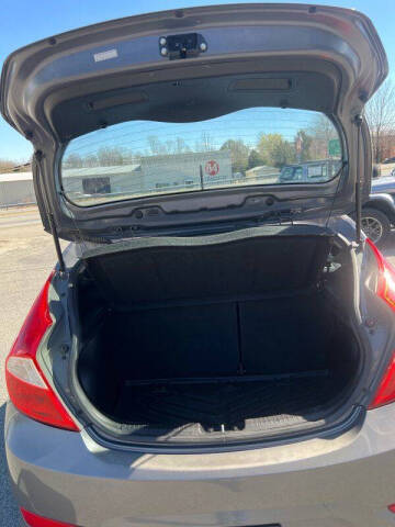 2015 Hyundai Accent GS