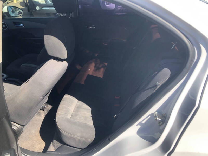 2017 Chevrolet Sonic LT Auto