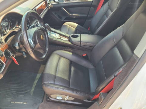 2011 Porsche Panamera 4S
