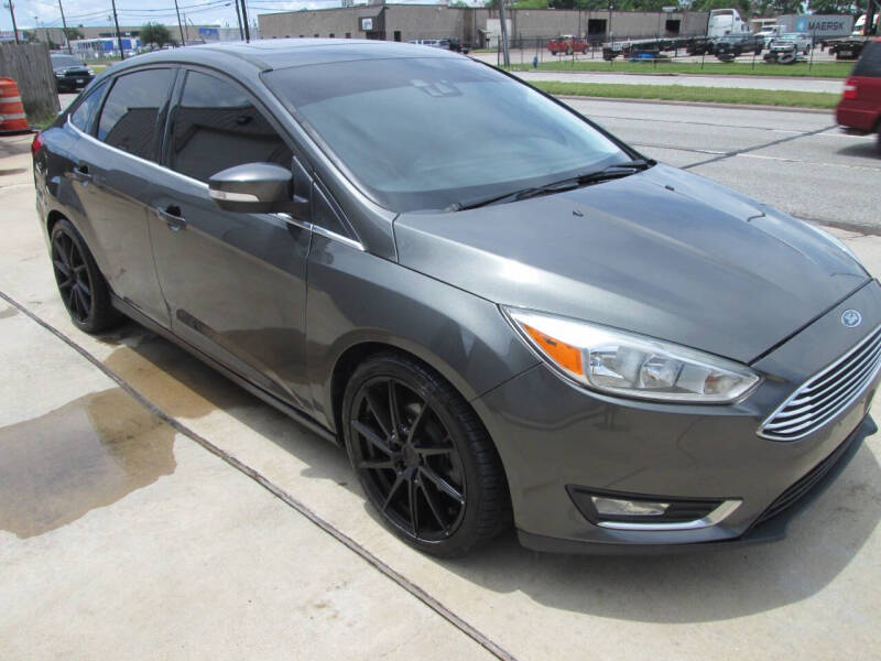 2017 Ford Focus Titanium