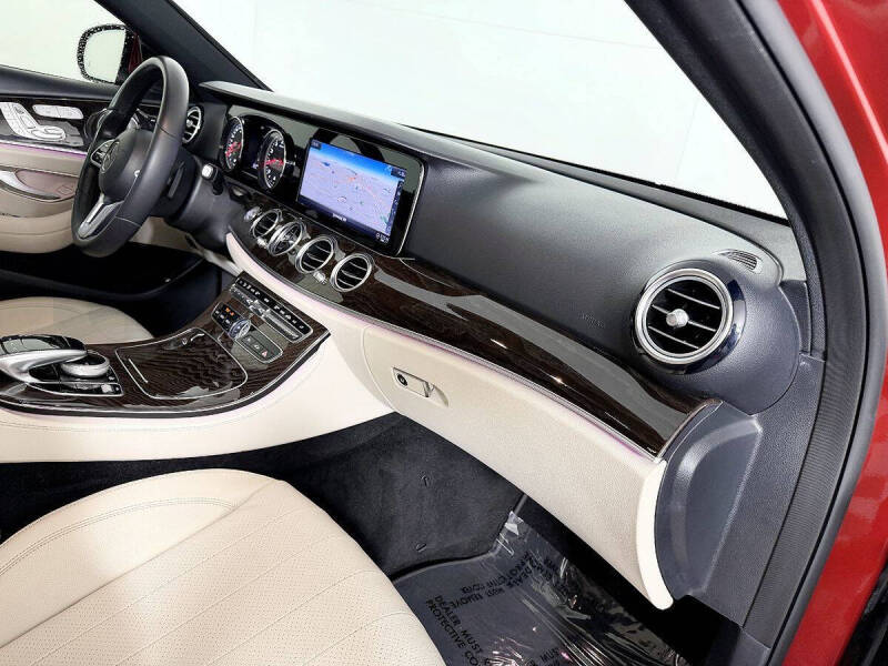 2019 Mercedes-Benz E-Class E 300
