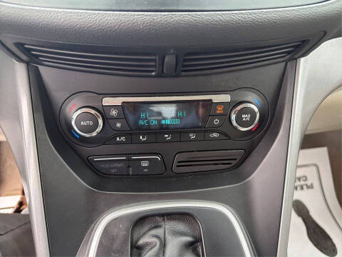 2015 Ford C-MAX Hybrid SE