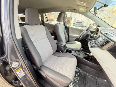 2013 Toyota RAV4 LE