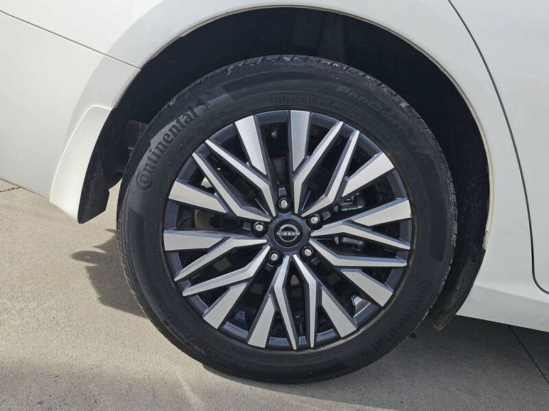 2023 Nissan Altima 2.5 SV