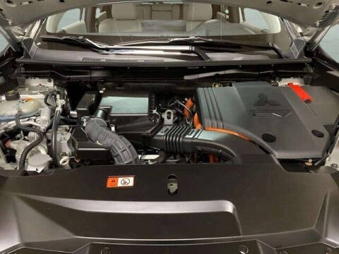 2025 Mitsubishi Outlander PHEV SEL