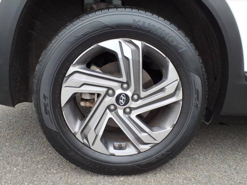 2023 Hyundai Santa Fe SE