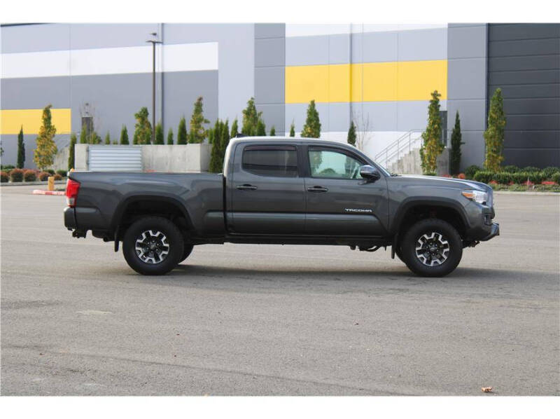 2017 Toyota Tacoma