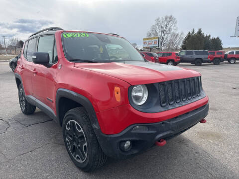 2017 Jeep Renegade for sale at BELOW BOOK AUTO SALES in Idaho Falls ID