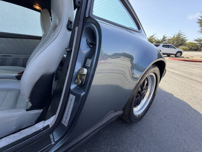 1988 Porsche 911 Carrera