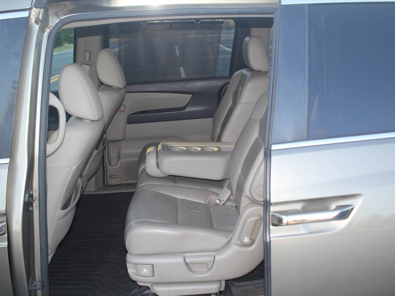 2013 Honda Odyssey EX-L photo 19