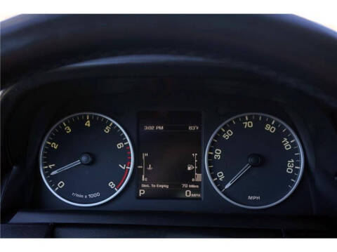 2016 Land Rover LR4 HSE LUX