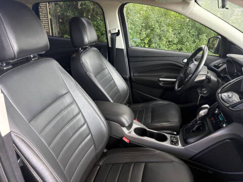 2015 Ford Escape SE