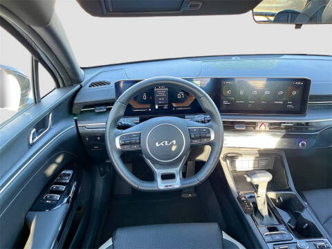 2025 Kia K5