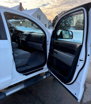 2011 Toyota Tundra Grade