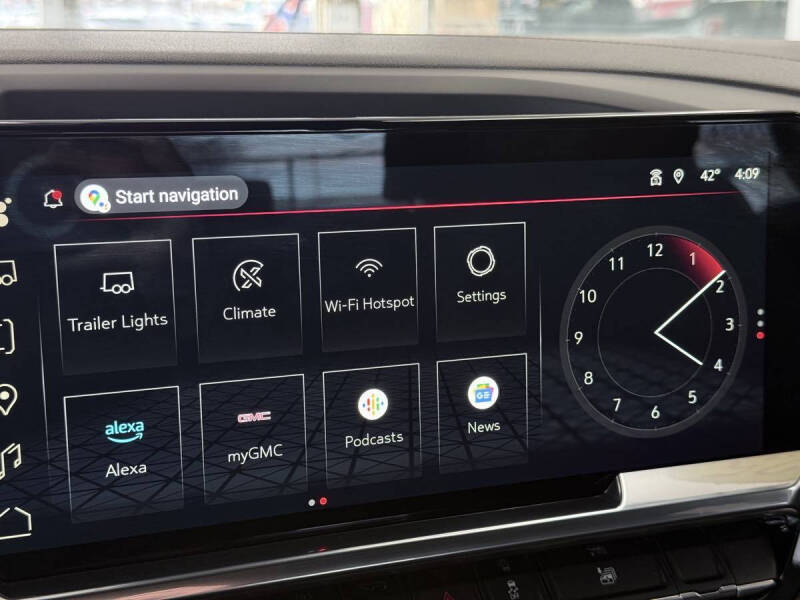 2025 GMC Sierra 1500 Elevation