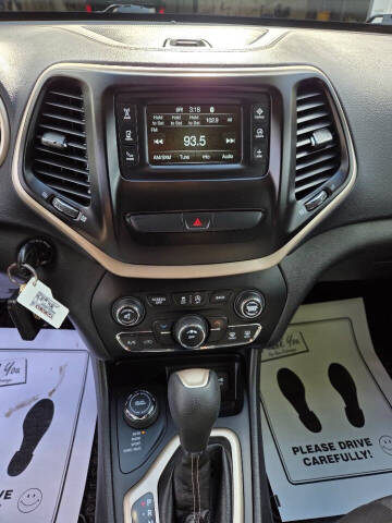 2018 Jeep Cherokee Latitude