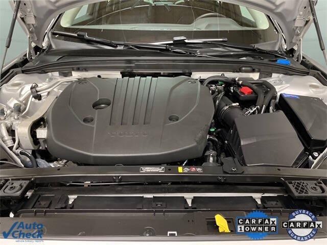 2025 Volvo S60 B5 Core