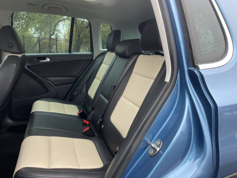 2017 Volkswagen Tiguan 2.0T Wolfsburg Edition