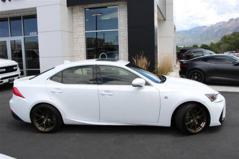 2017 Lexus IS 300