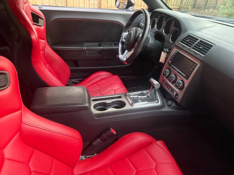 2013 Dodge Challenger SRT8 392