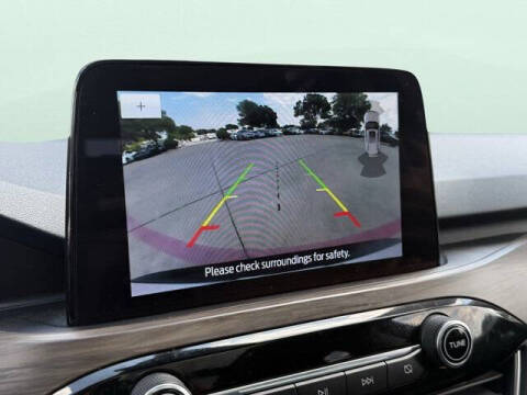 2020 Ford Escape Hybrid Titanium