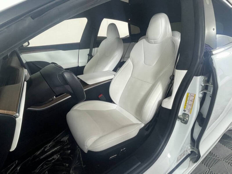 2023 Tesla Model S Standard Range