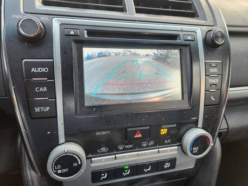 2014 Toyota Camry SE