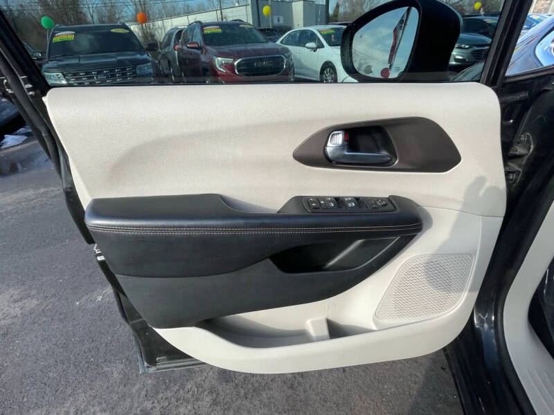 2019 Chrysler Pacifica Touring