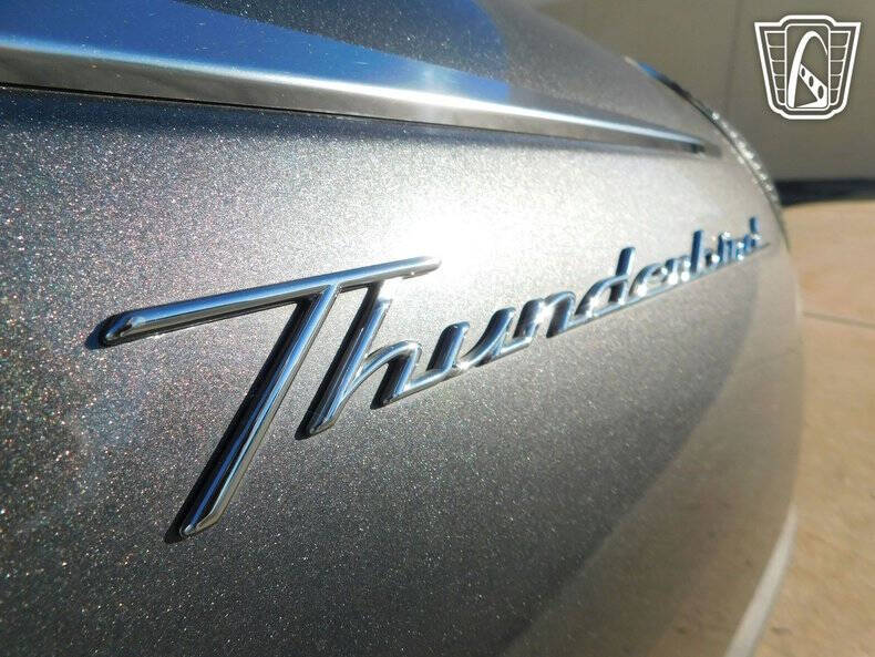 2003 Ford Thunderbird