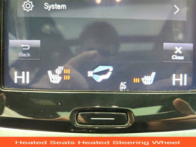 2019 Volvo S60 T6 R-Design