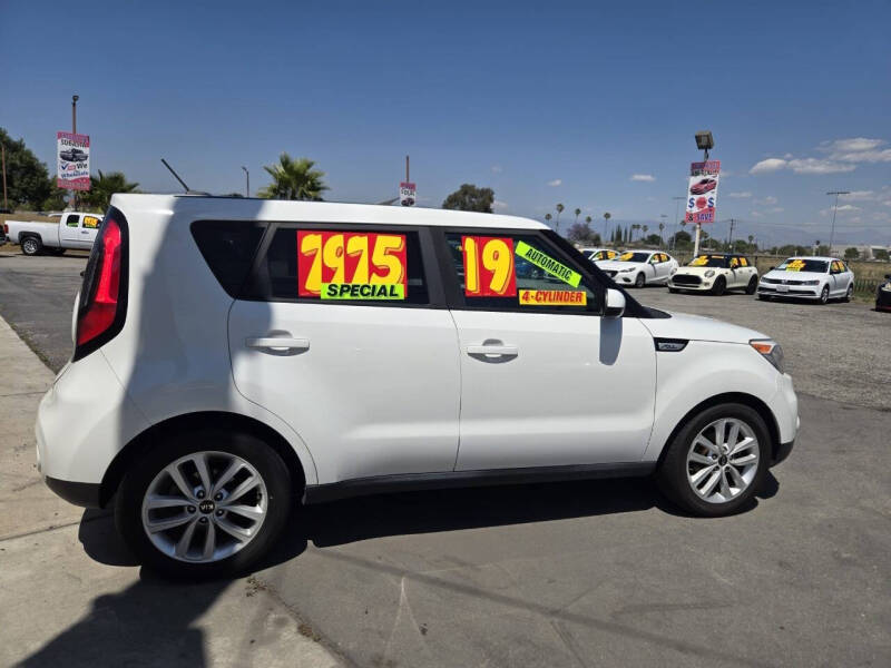 2019 Kia Soul +