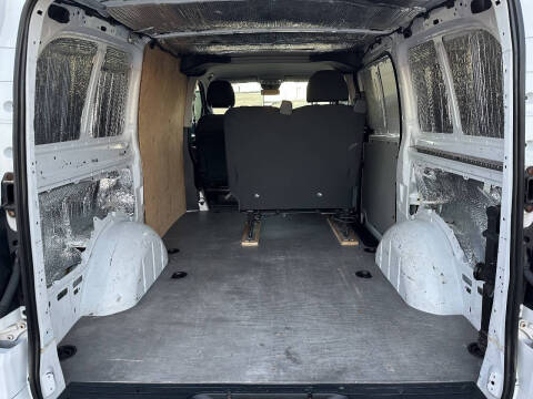 2016 Mercedes-Benz Metris