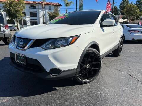 2019 Nissan Rogue Sport for sale at Kustom Carz in Pacoima CA