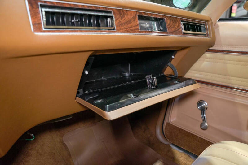 1977 Oldsmobile Cutlass Supreme