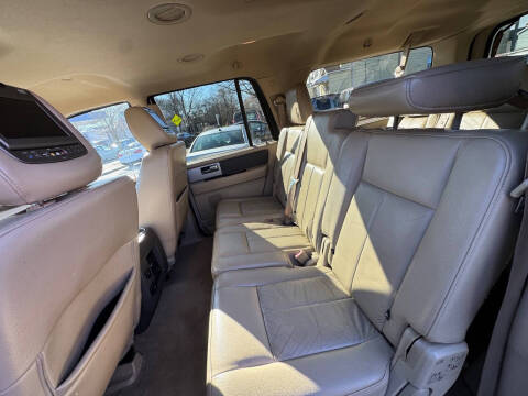 2011 Ford Expedition EL XLT