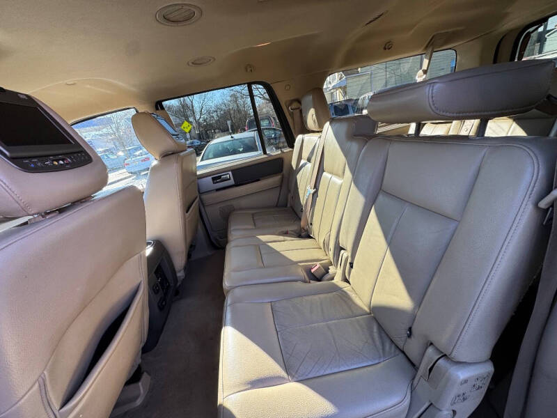 2011 Ford Expedition EL XLT