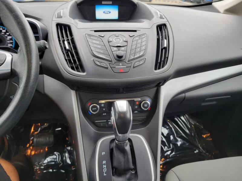 2016 Ford C-MAX Hybrid SE